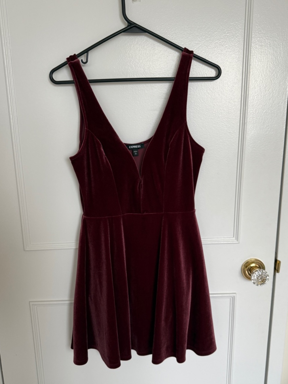 Express Women's Burgundy Velvet V-Neck Dress